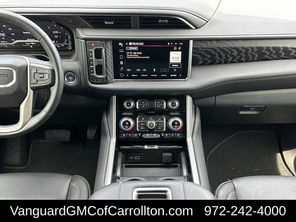 Used 2023 GMC Yukon XL Denali image 13