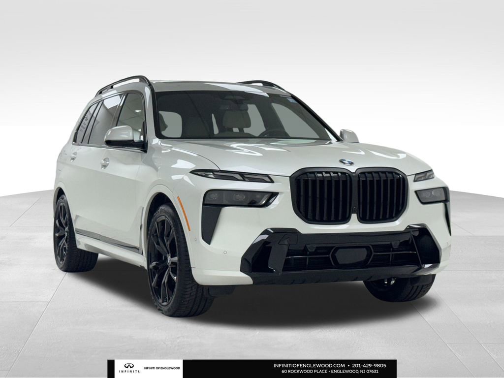 Used 2023 BMW X7 xDrive40i w/ Executive Package image 1