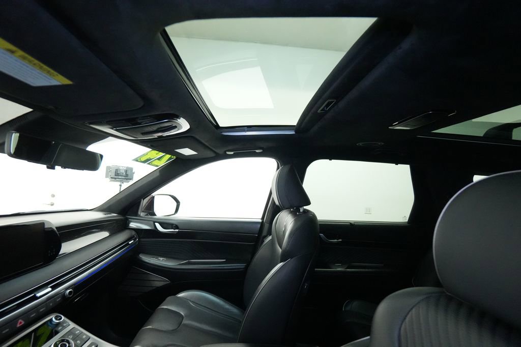 Used 2024 Hyundai Palisade Calligraphy image 18