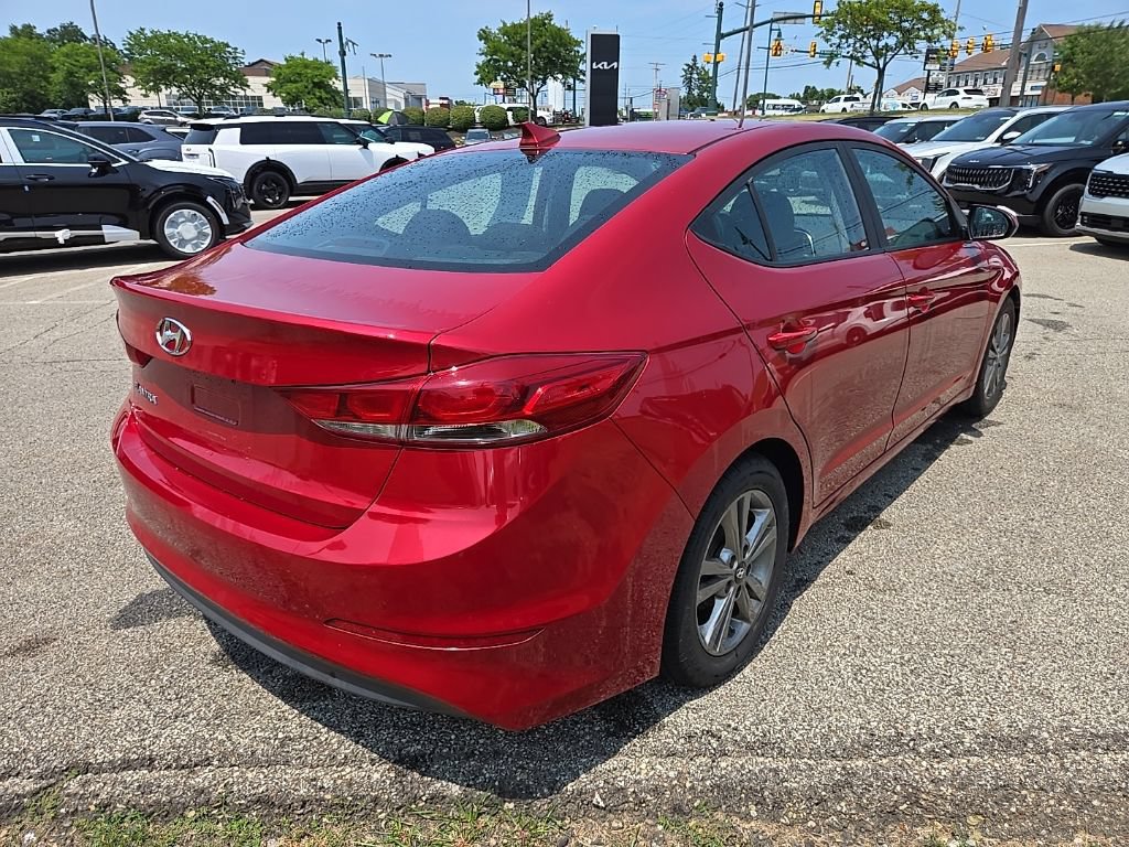 Used 2017 Hyundai Elantra Value Edition w/ Cargo Package FWD image 3