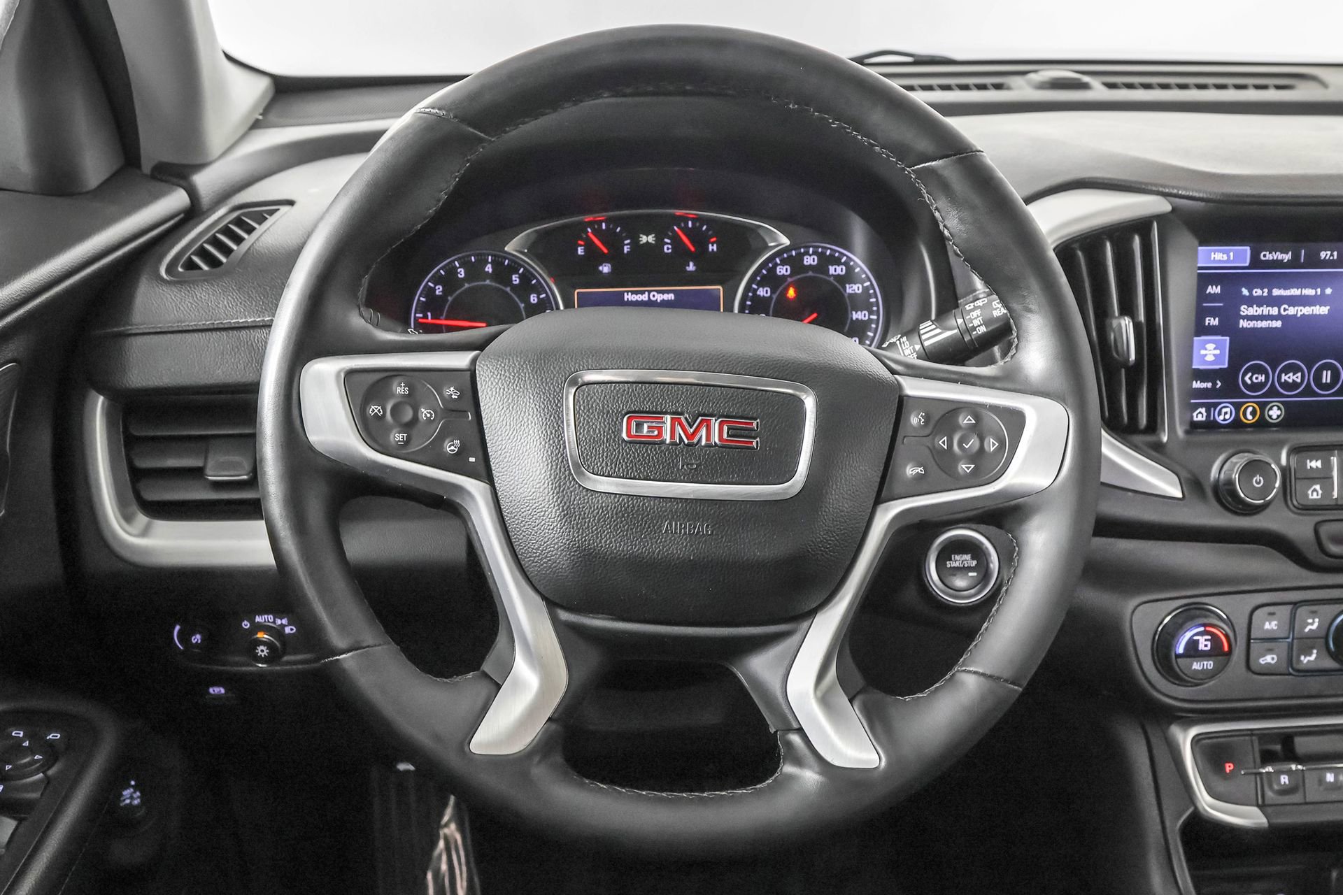 Used 2023 GMC Terrain SLT image 26