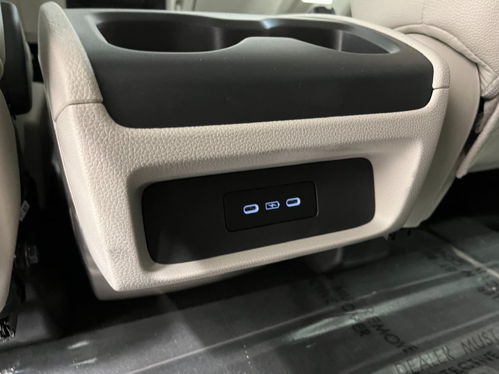 New 2027 Honda Odyssey EX-L image 24