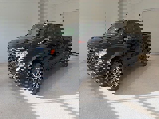 New 2026 Chevrolet Silverado 1500 RST image 3