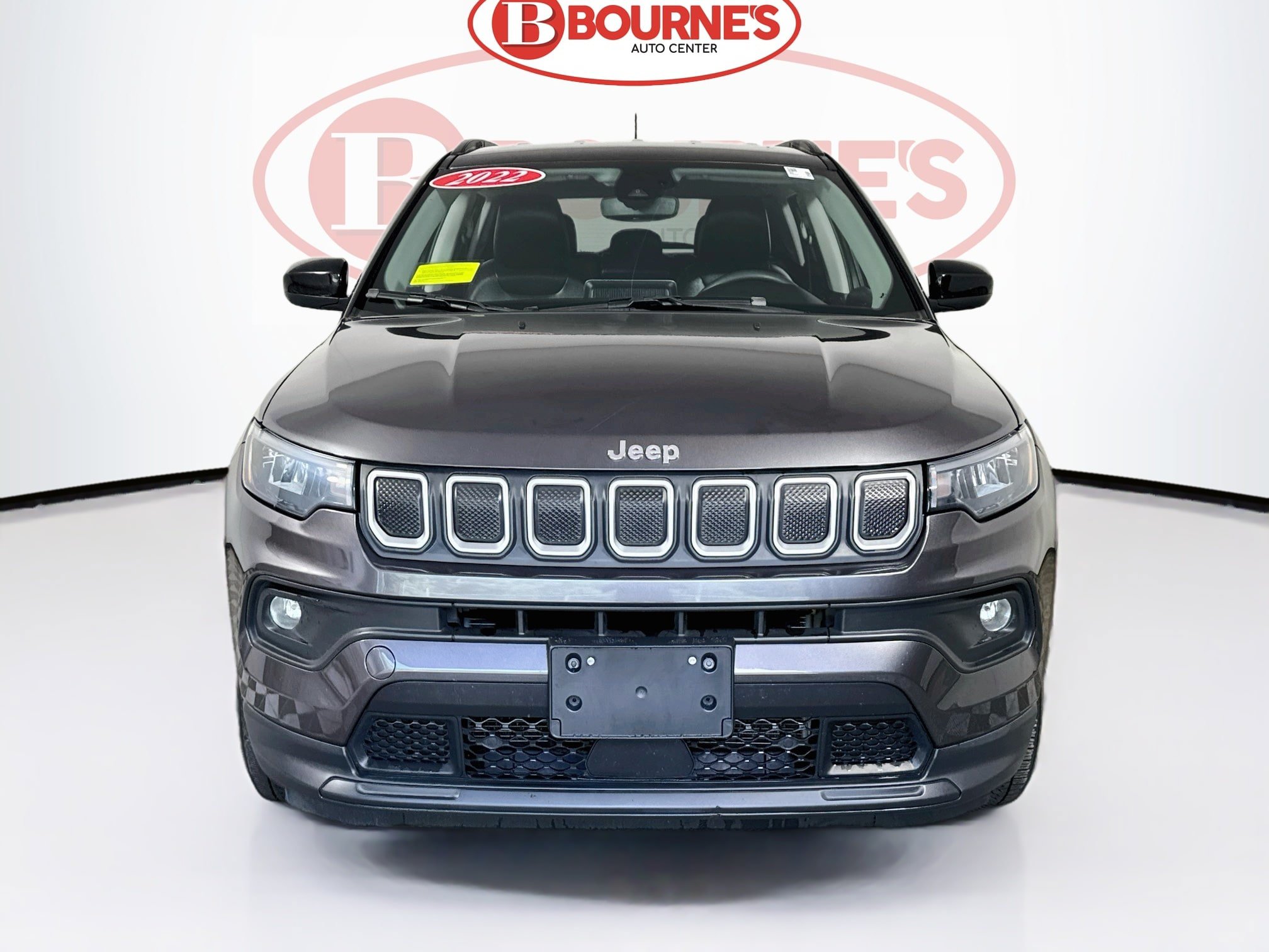 Used 2022 Jeep Compass Latitude AWD/4WD image 3