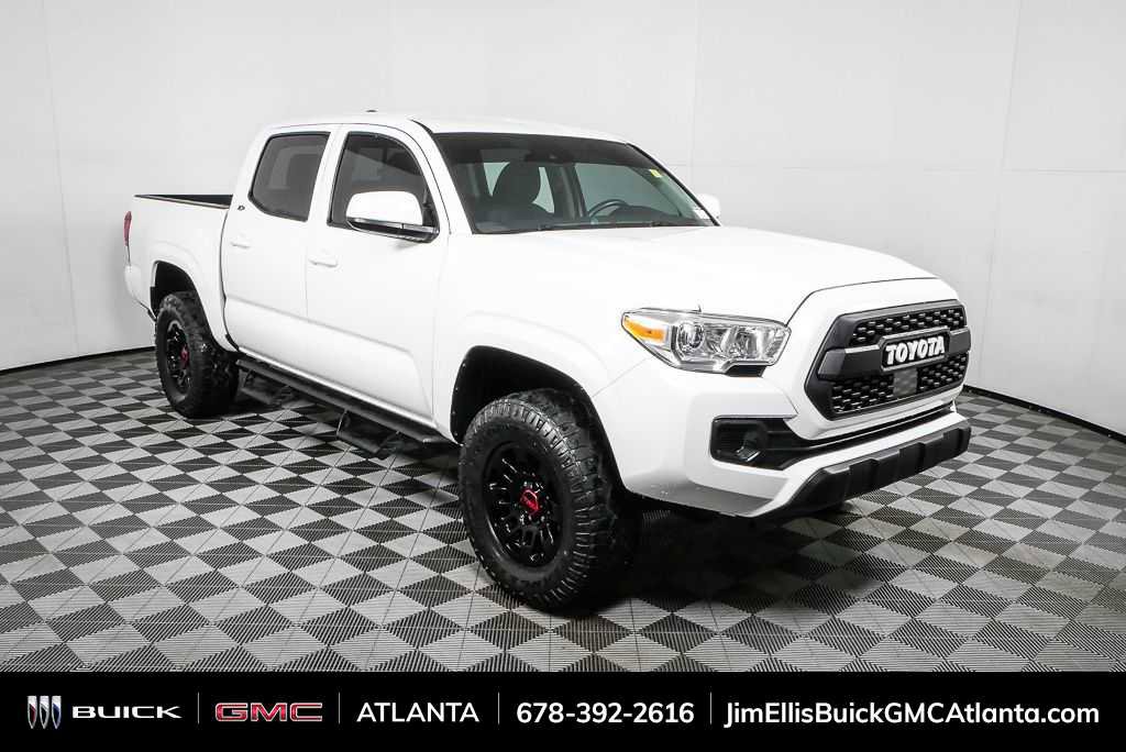 Used 2021 Toyota Tacoma SR image 25