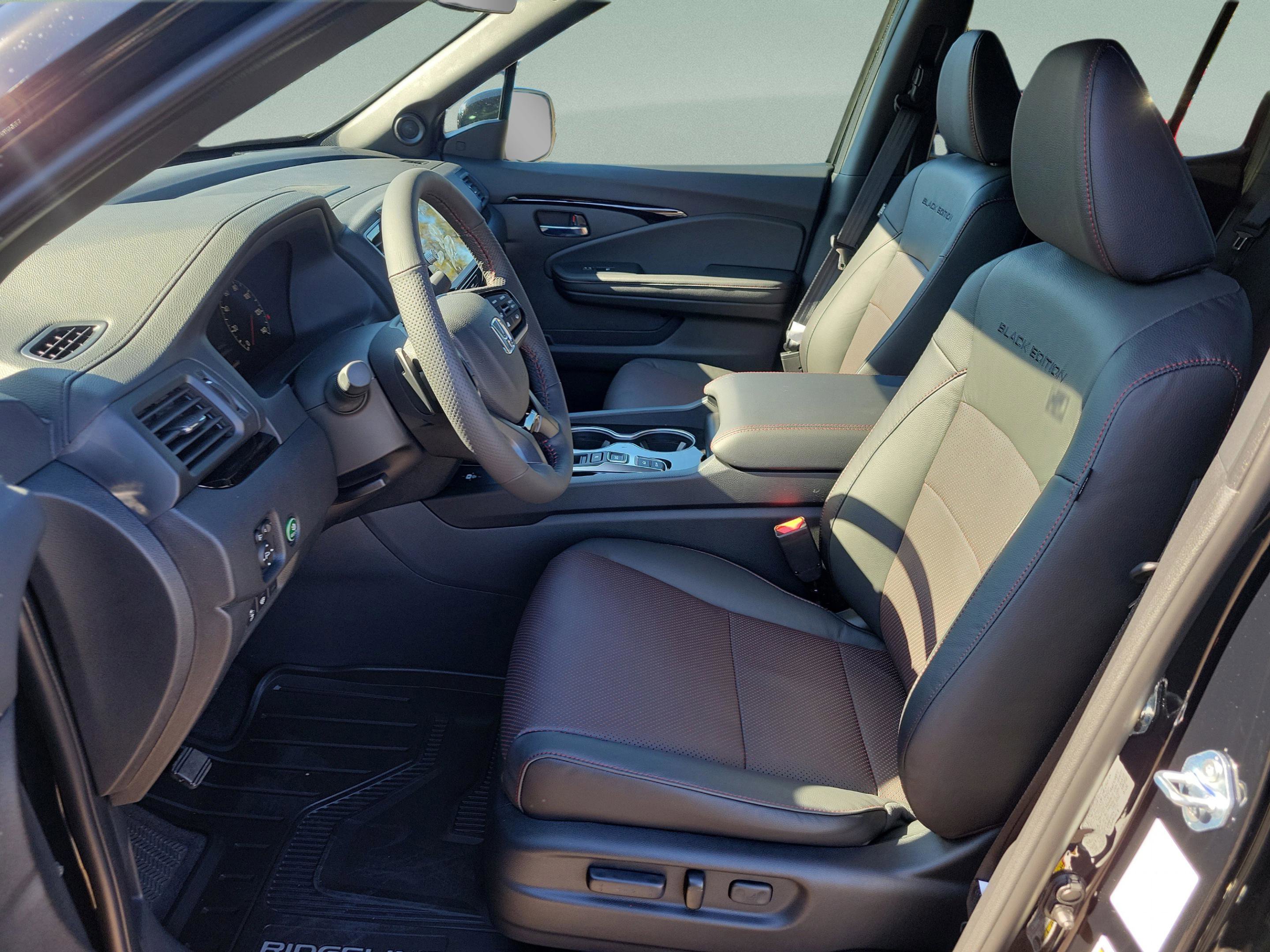 New 2026 Honda Ridgeline Black Edition image 11
