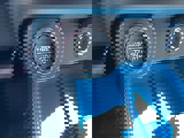 New 2025 Ford Maverick XLT w/ XLT Luxury Package image 15