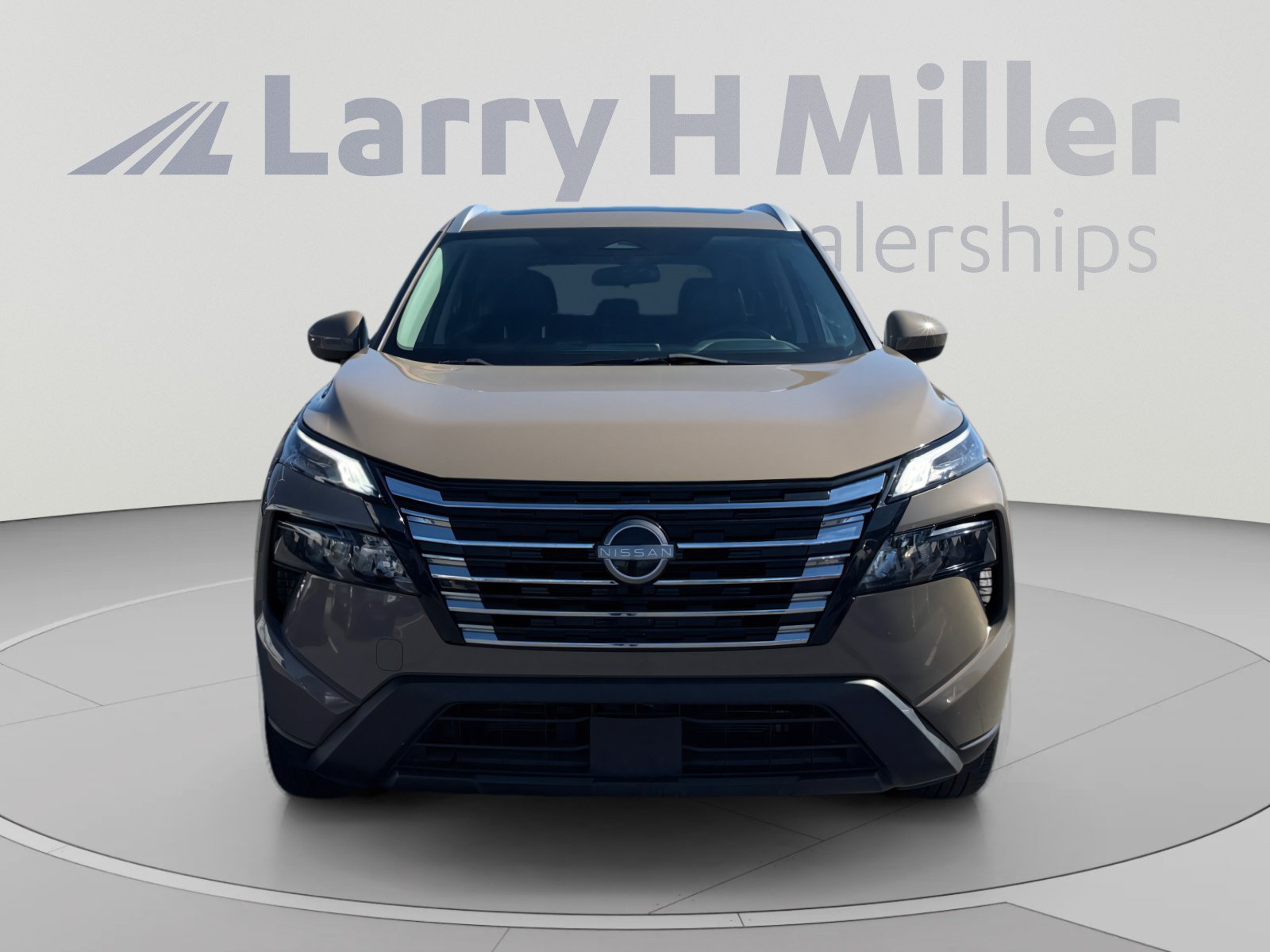 Used 2024 Nissan Rogue SV w/ SV Premium Package AWD/4WD image 8
