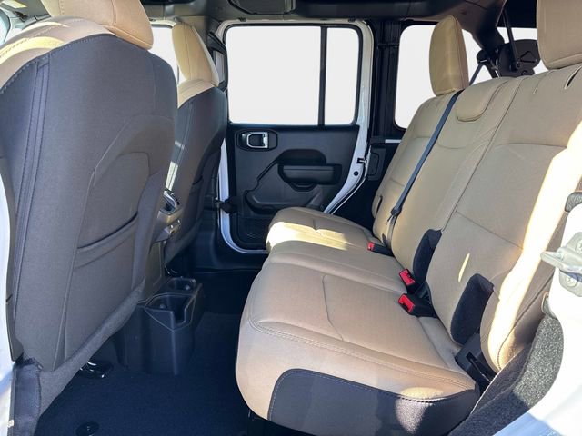 Used 2022 Jeep Wrangler Unlimited Sport AWD/4WD image 10