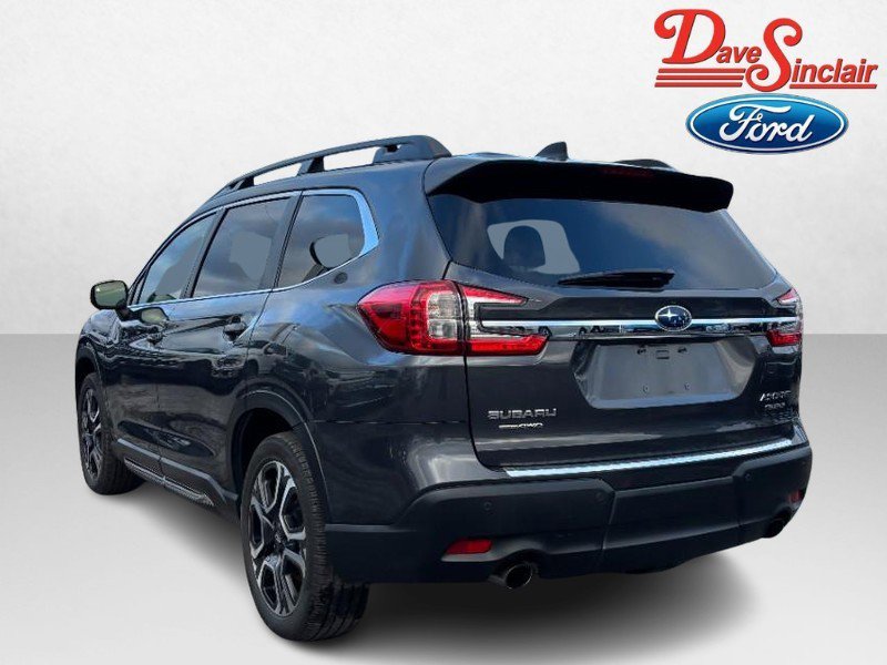 Used 2023 Subaru Ascent Limited w/ Technology Package image 9