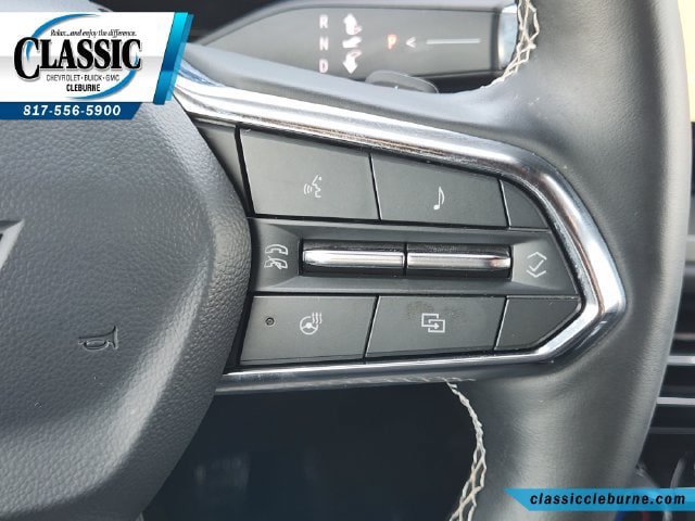 Used 2025 Chevrolet Traverse LT w/ Driver Confidence Package FWD image 30