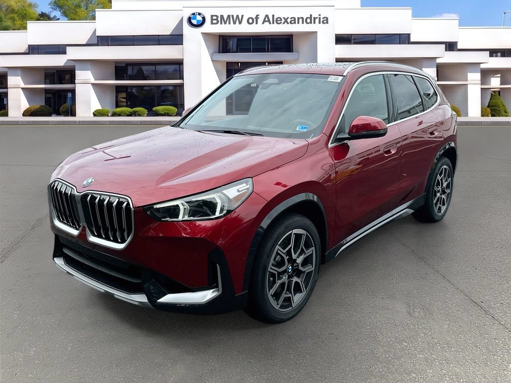 New 2027 BMW X1 xDrive28i AWD/4WD image 1