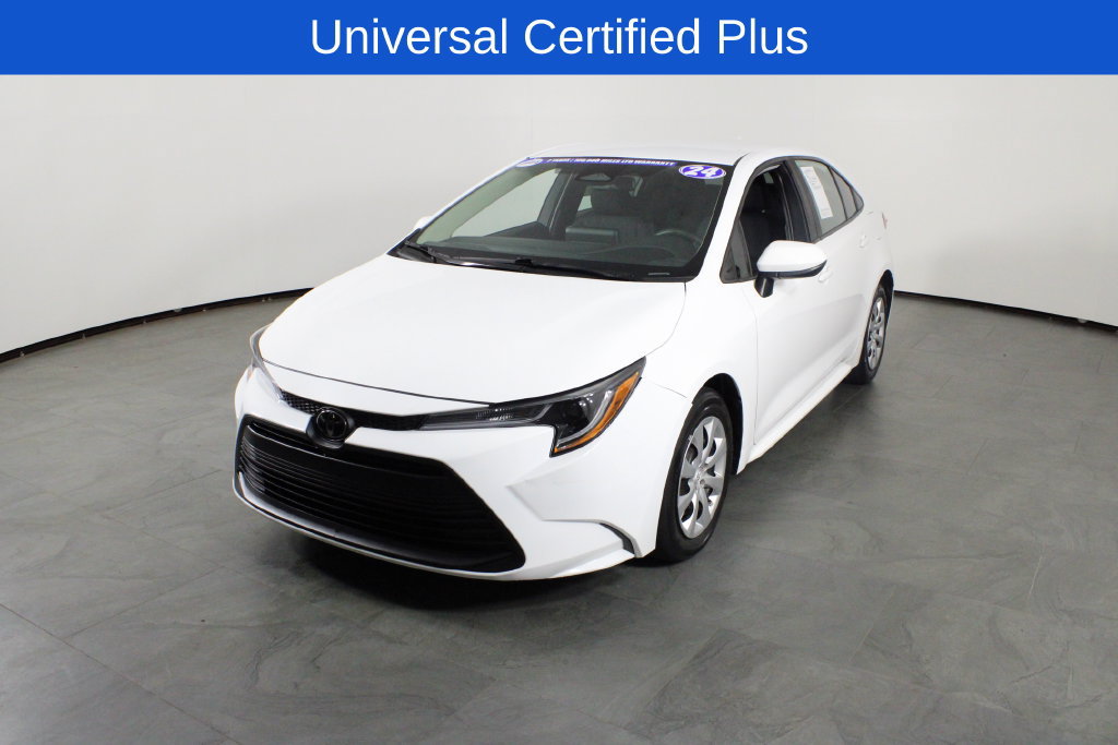 Used 2024 Toyota Corolla LE FWD image 2