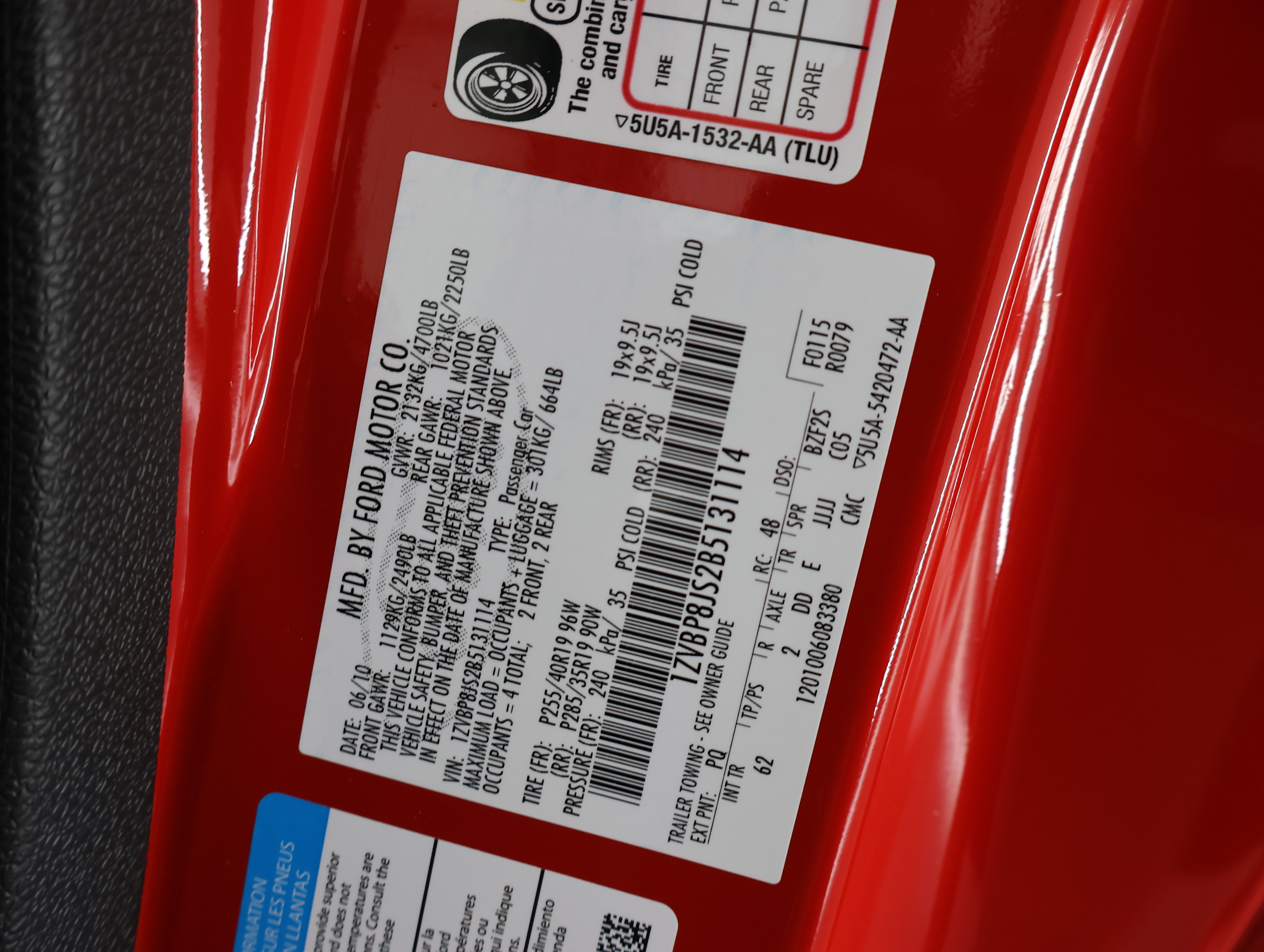 Used 2011 Ford Mustang Shelby GT500 RWD image 47
