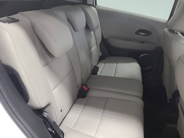 Used 2016 Honda HR-V EX-L image 16