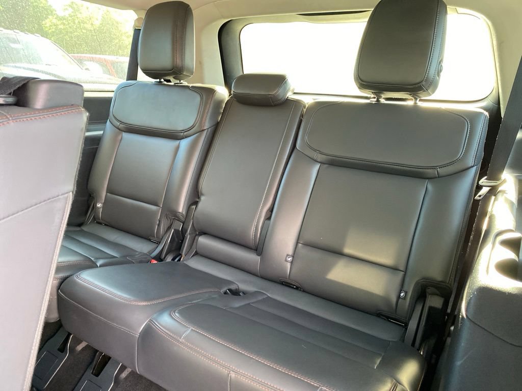 Used 2025 Ford Expedition Max Active AWD/4WD image 10