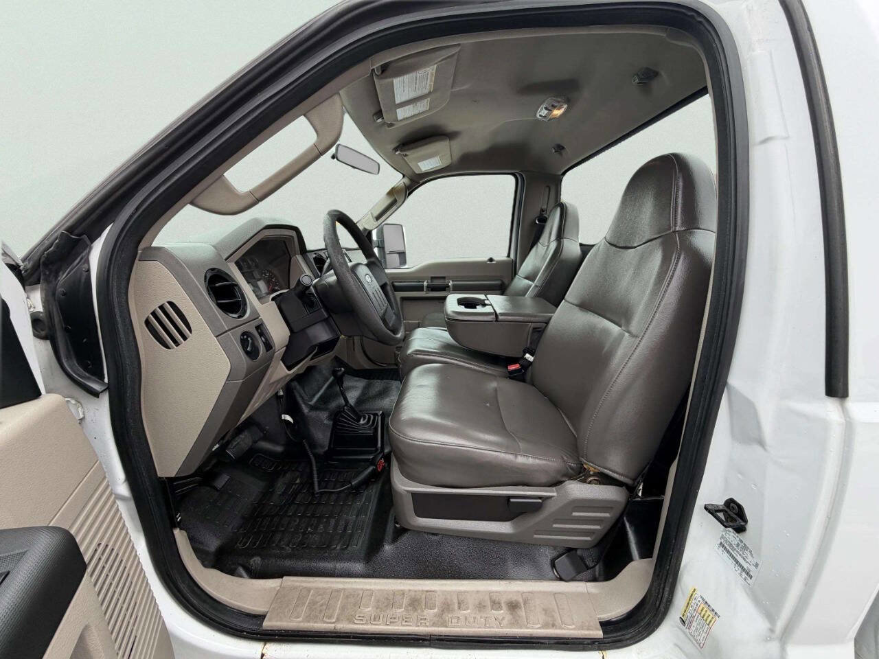 Used 2009 Ford F250 XL AWD/4WD image 14
