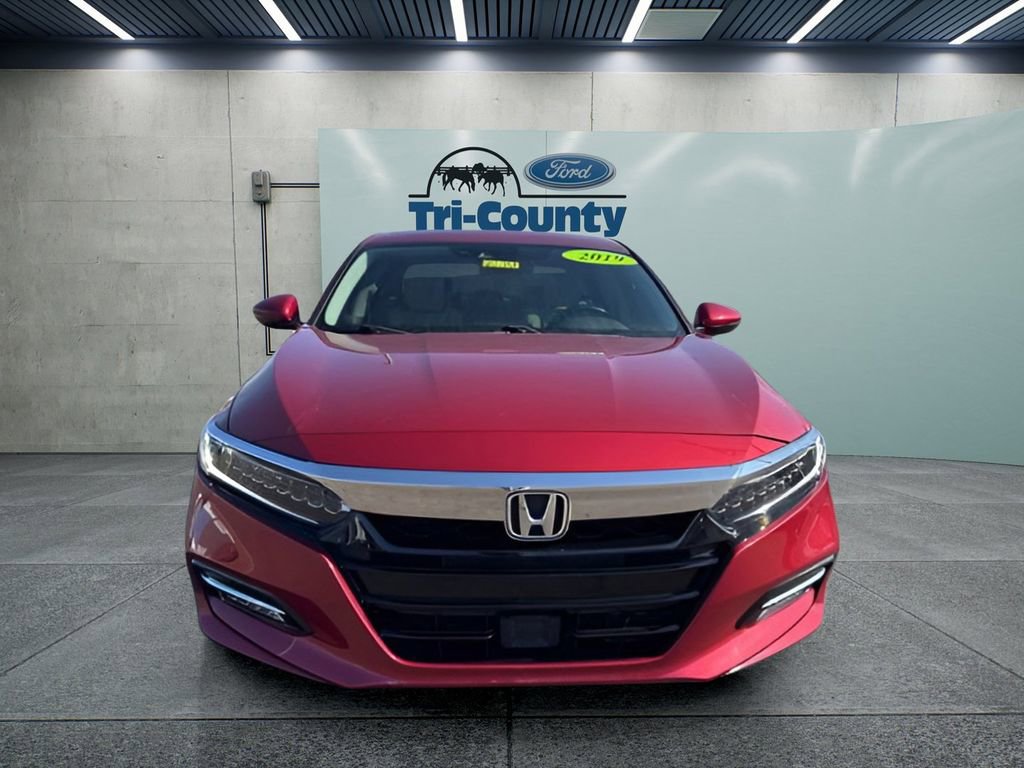 Used 2019 Honda Accord Touring image 2