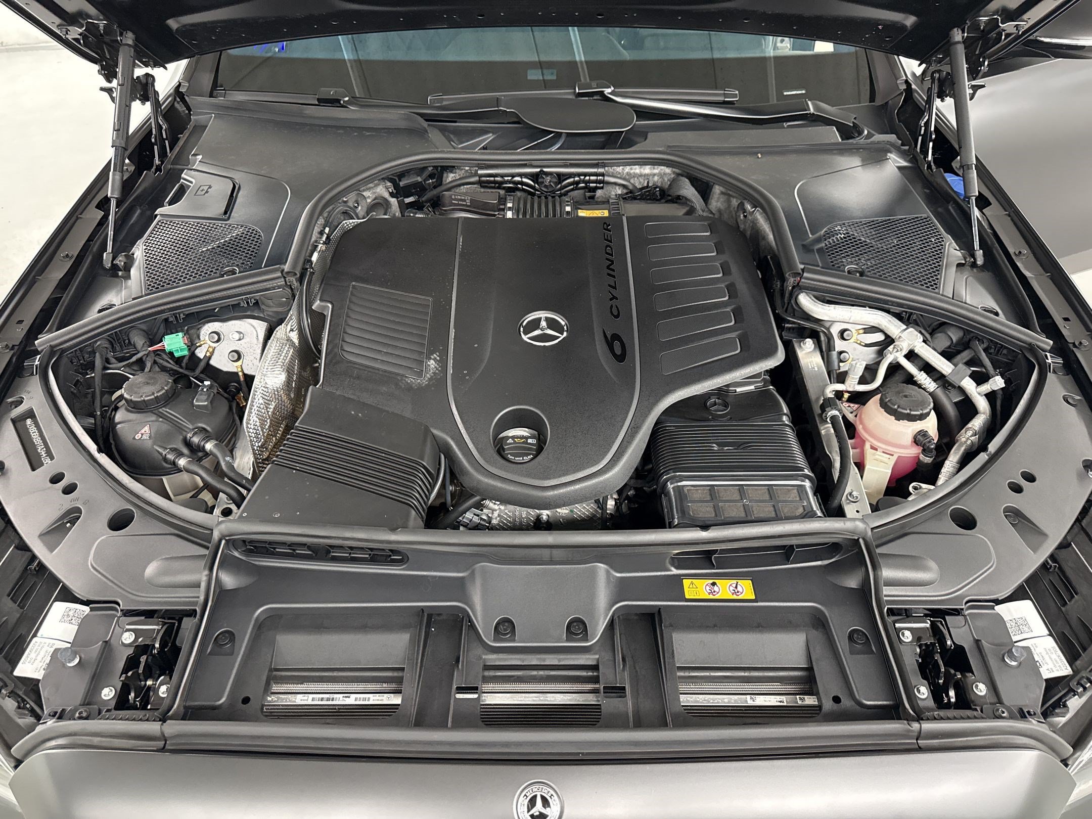 Certified 2026 Mercedes-Benz S 580e 4MATIC Sedan image 32