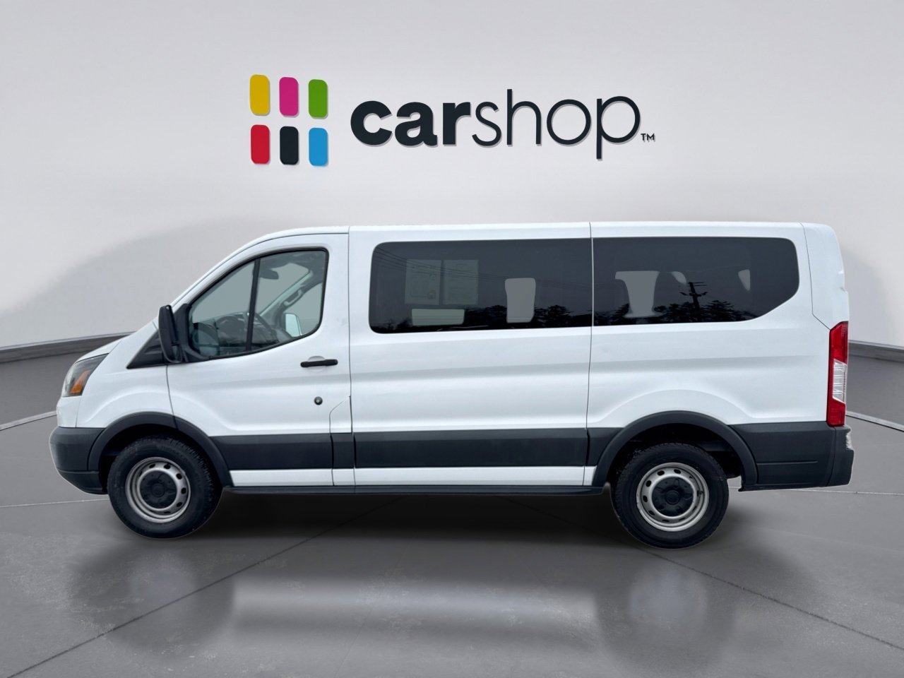 Used 2017 Ford Transit 150 XL image 2