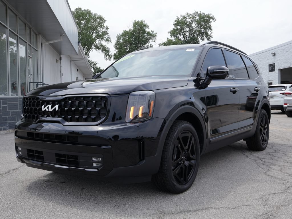 Certified 2024 Kia Telluride SX Prestige X-Line AWD/4WD image 3