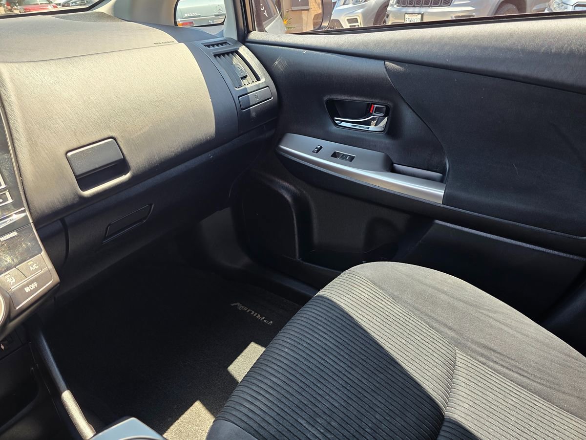 Used 2015 Toyota Prius V Two FWD image 38