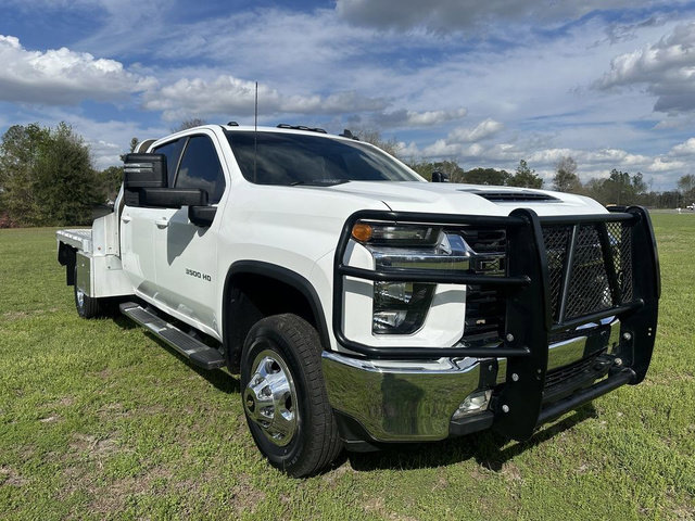 Used 2021 Chevrolet Silverado 3500 LT w/ Convenience Package image 3