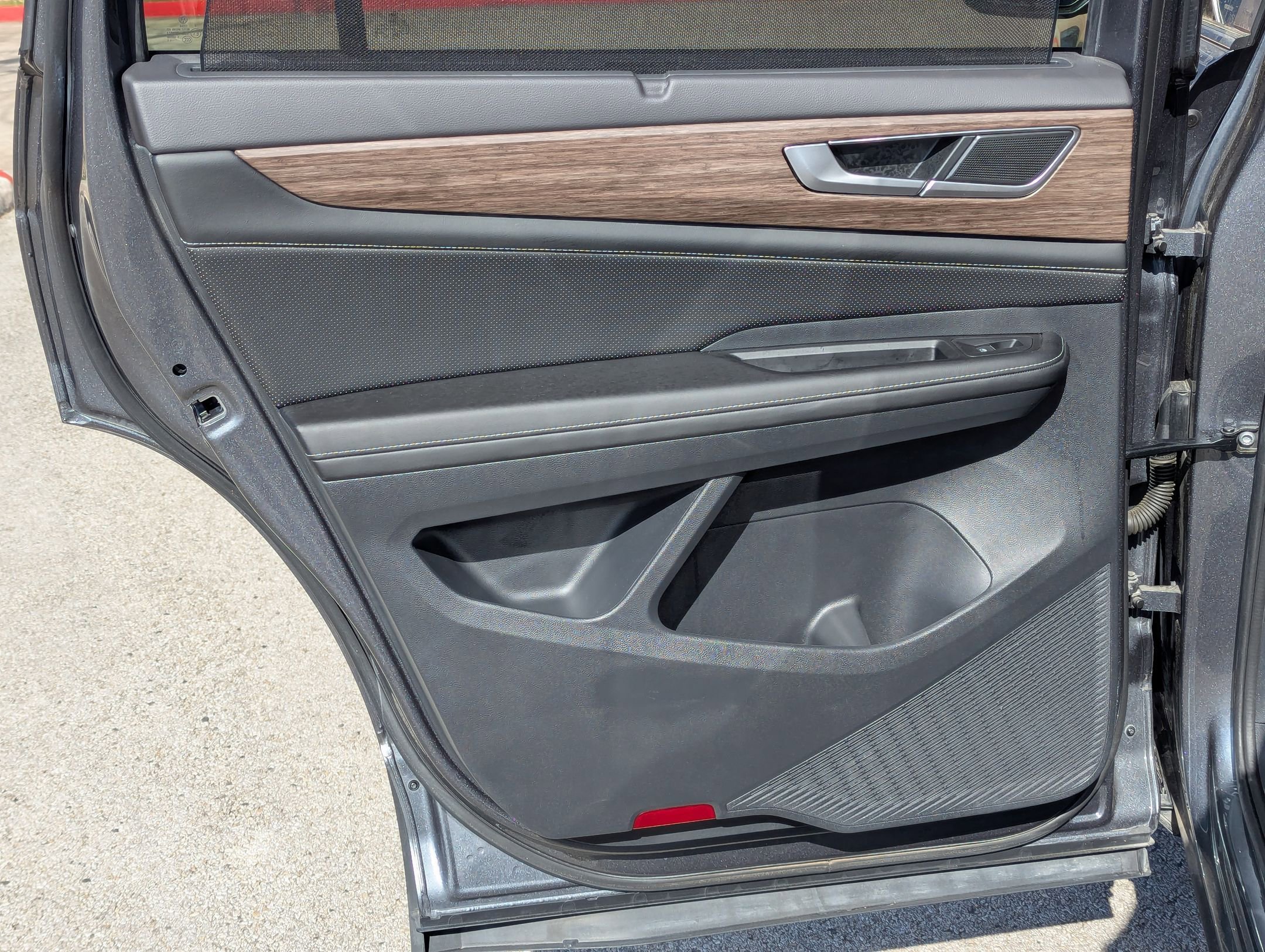 Used 2024 Volkswagen Atlas SEL image 15