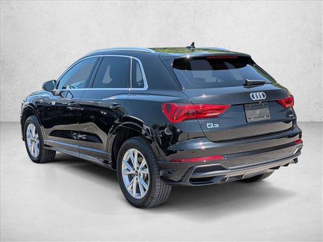 Certified 2022 Audi Q3 2.0T Premium w/ Convenience Package AWD/4WD image 8