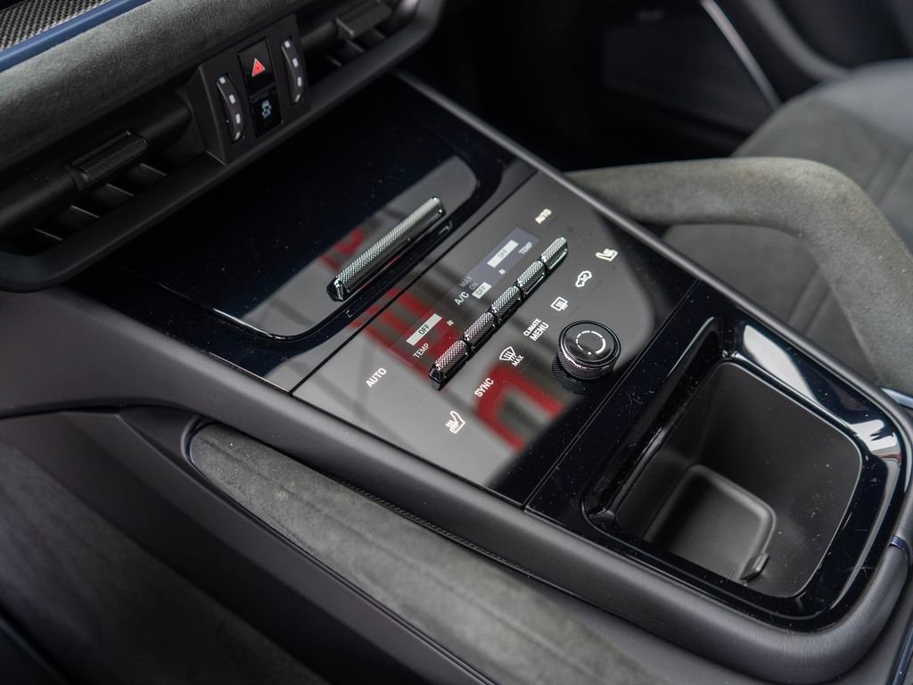 New 2026 Porsche Cayenne Turbo GT image 25