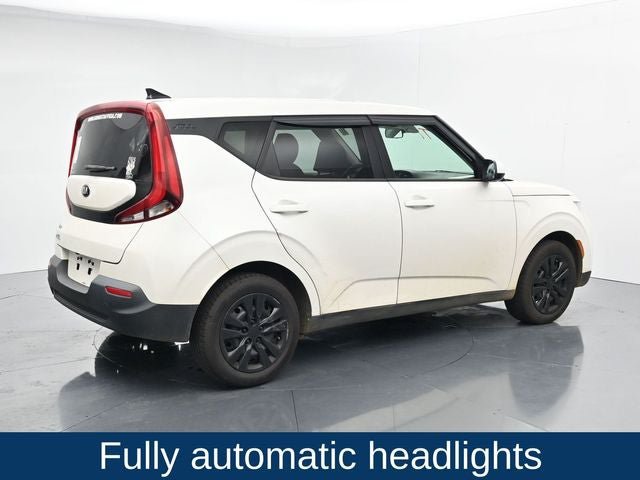 Used 2021 Kia Soul LX FWD image 11