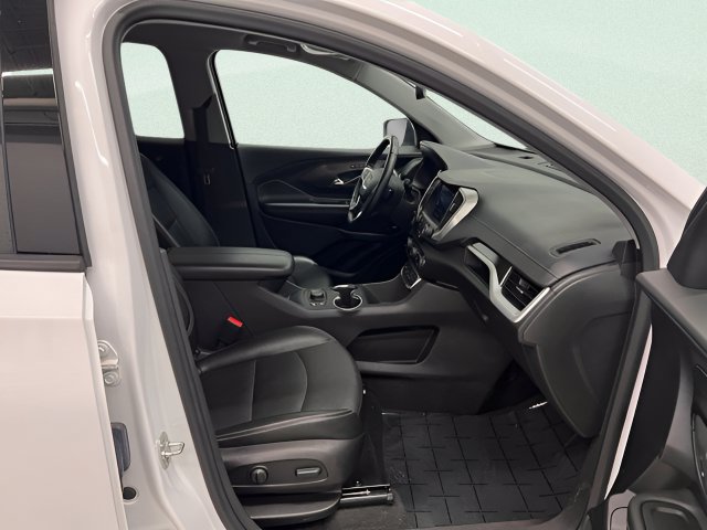 Certified 2024 GMC Terrain SLT AWD/4WD image 9