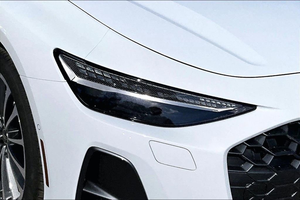 New 2026 Audi A6 Premium Plus AWD/4WD image 12
