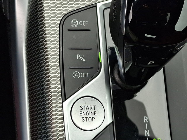 Certified 2022 BMW 430i xDrive Coupe w/ M Sport Package image 27