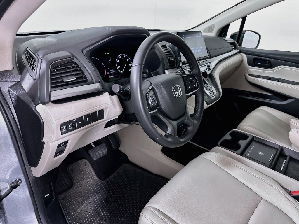 Certified 2025 Honda Odyssey EX-L image 9