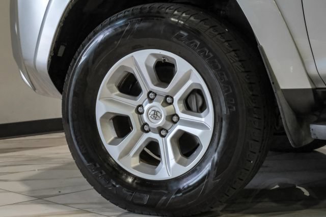 Used 2021 Toyota 4Runner SR5 Premium AWD/4WD image 82