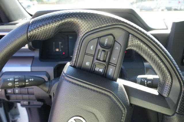 Used 2026 Toyota Tacoma SR5 AWD/4WD image 26