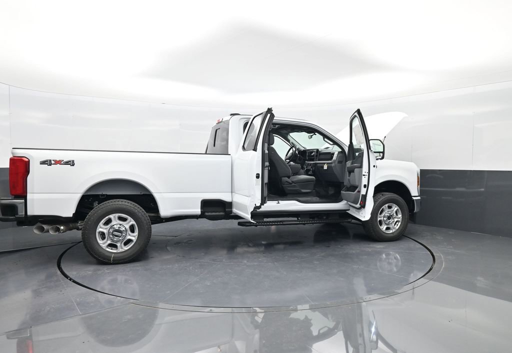 New 2026 Ford F350 XLT image 63