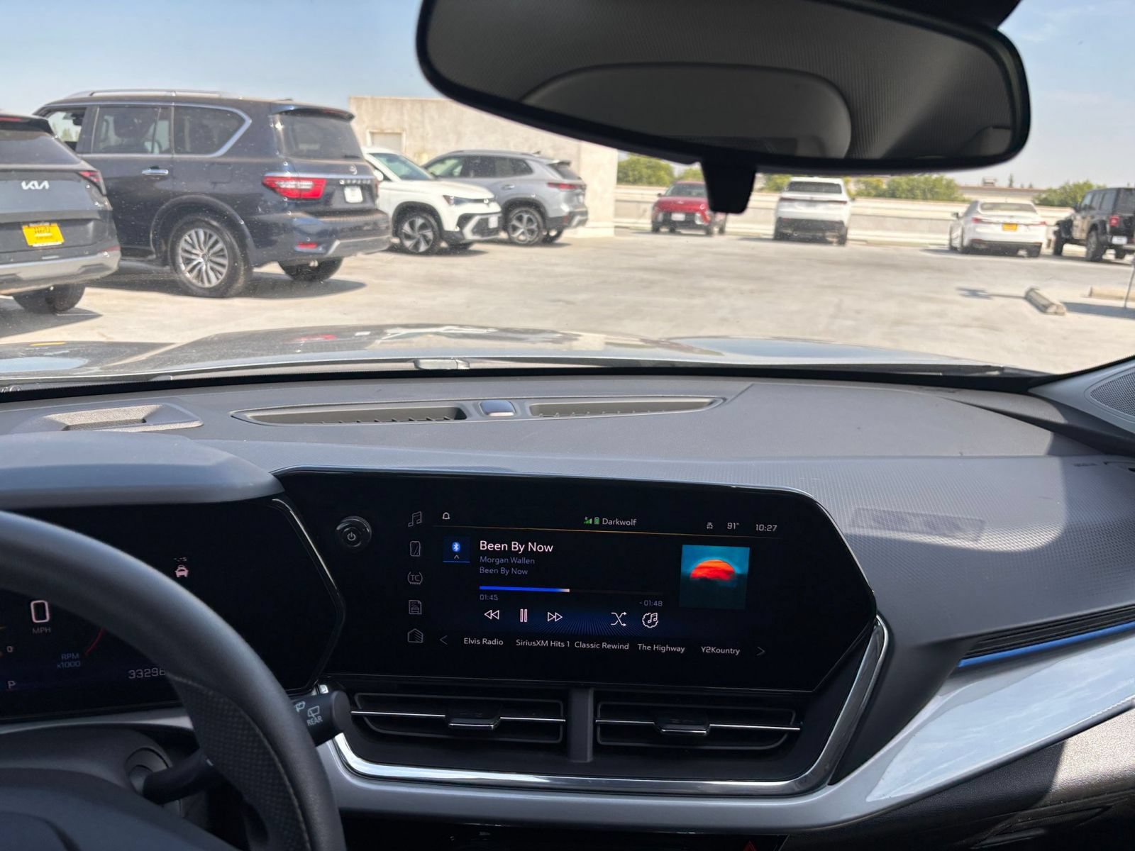 Used 2025 Chevrolet Trax LT FWD image 17