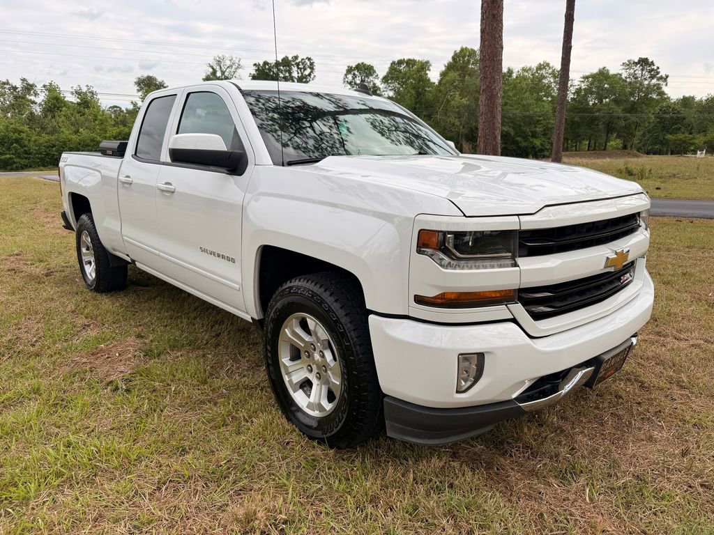 Used 2018 Chevrolet Silverado 1500 LT w/ All Star Edition AWD/4WD image 7