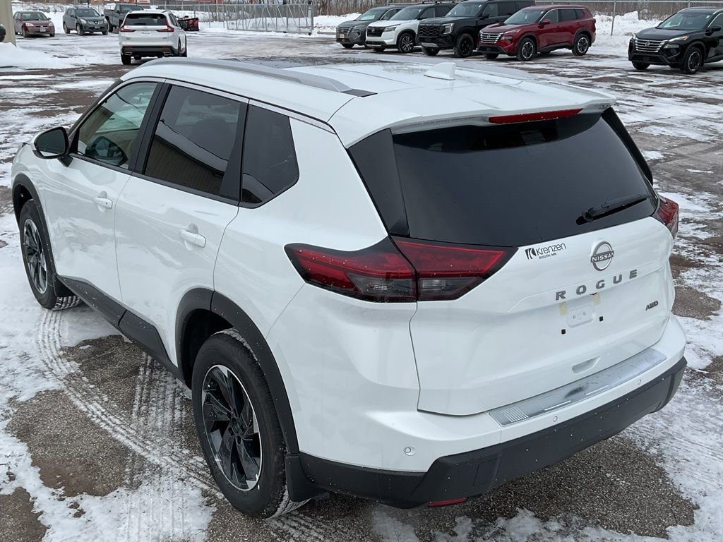 New 2026 Nissan Rogue SV w/ SV Premium Package AWD/4WD image 7