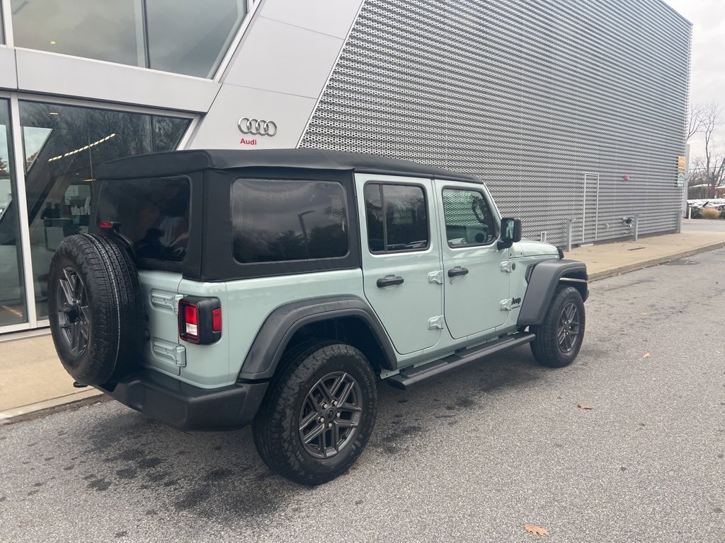 Used 2024 Jeep Wrangler Sport S image 26