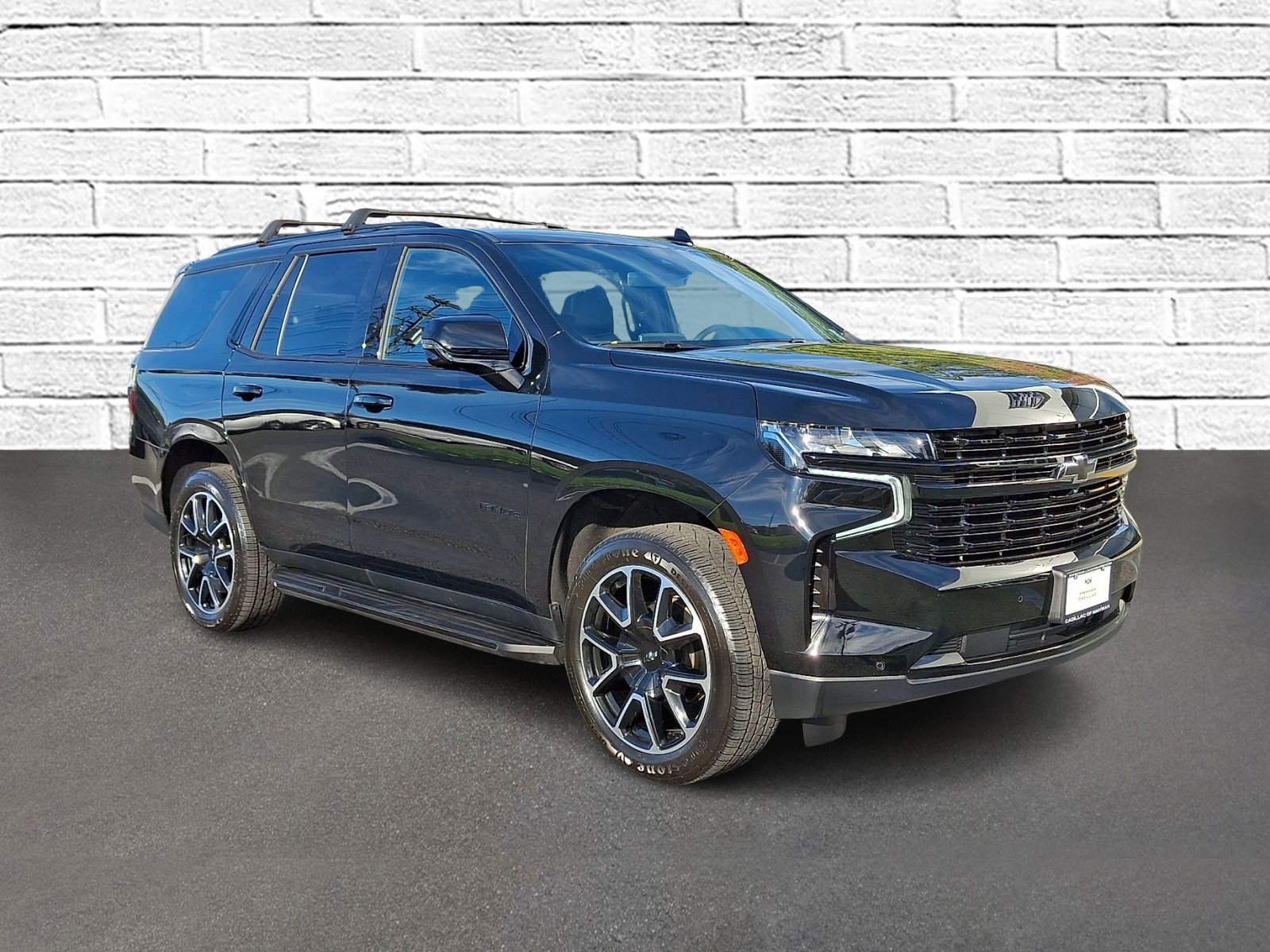 Used 2023 Chevrolet Tahoe RST w/ Sport Performance Package AWD/4WD image 2