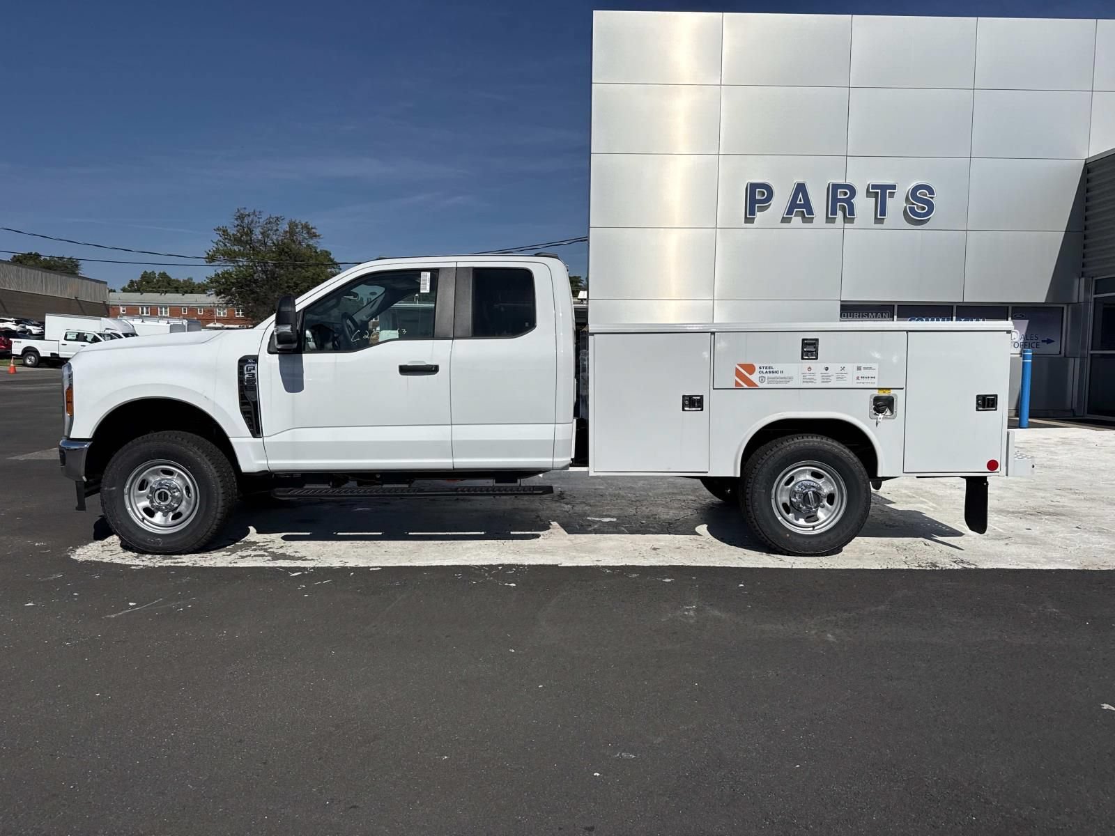 New 2026 Ford F350 XL w/ XL Chrome Package AWD/4WD image 6