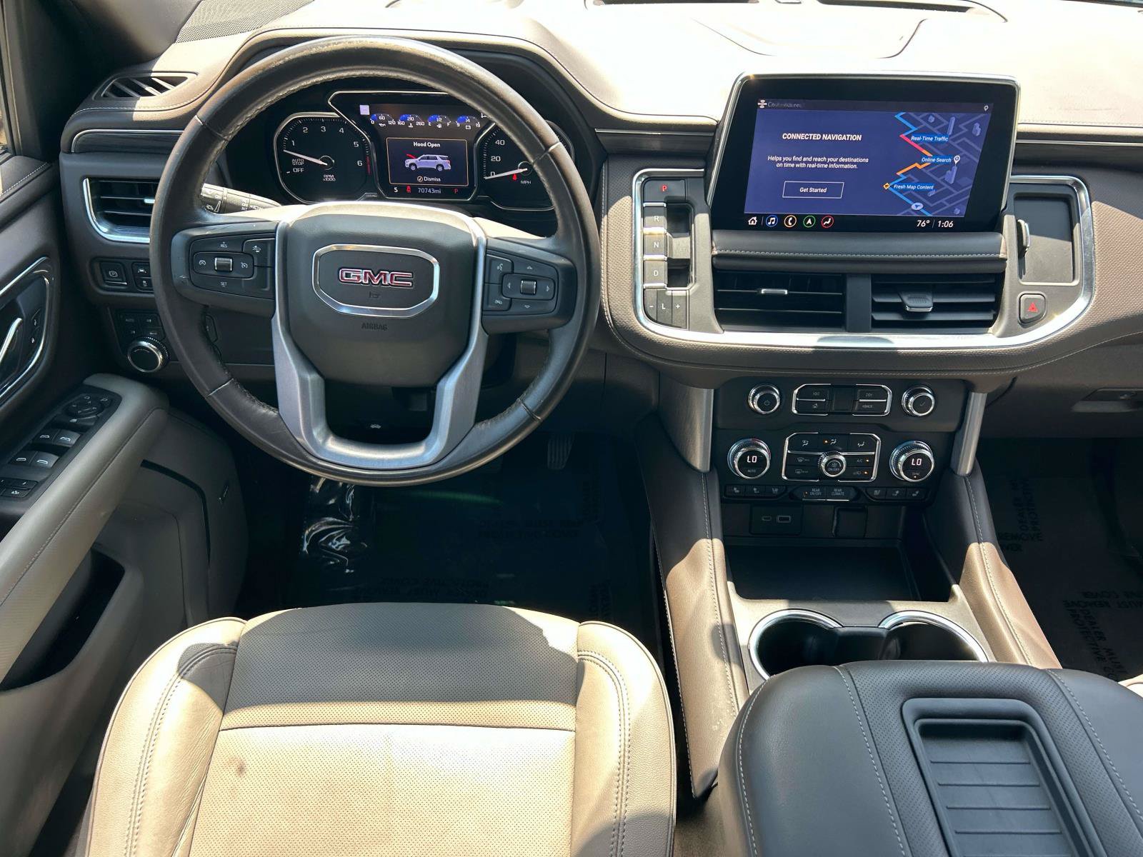 Used 2021 GMC Yukon SLT w/ Rear Media and Nav Package AWD/4WD image 31