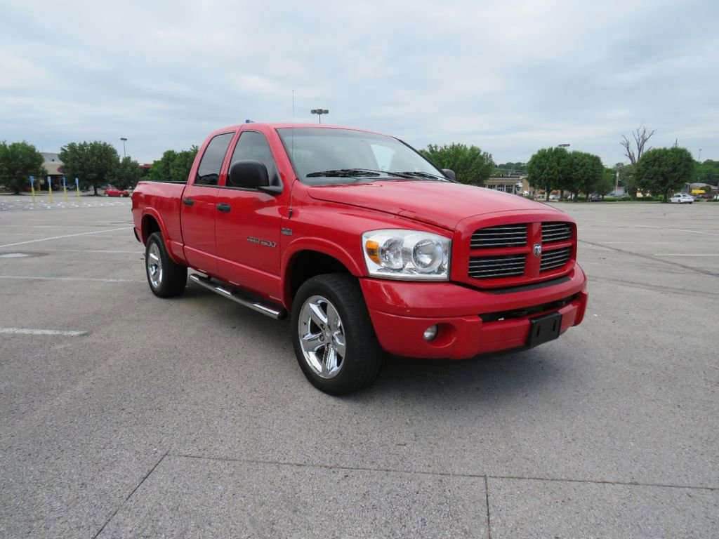 Used 2007 Dodge Ram 1500 Truck SLT image 4