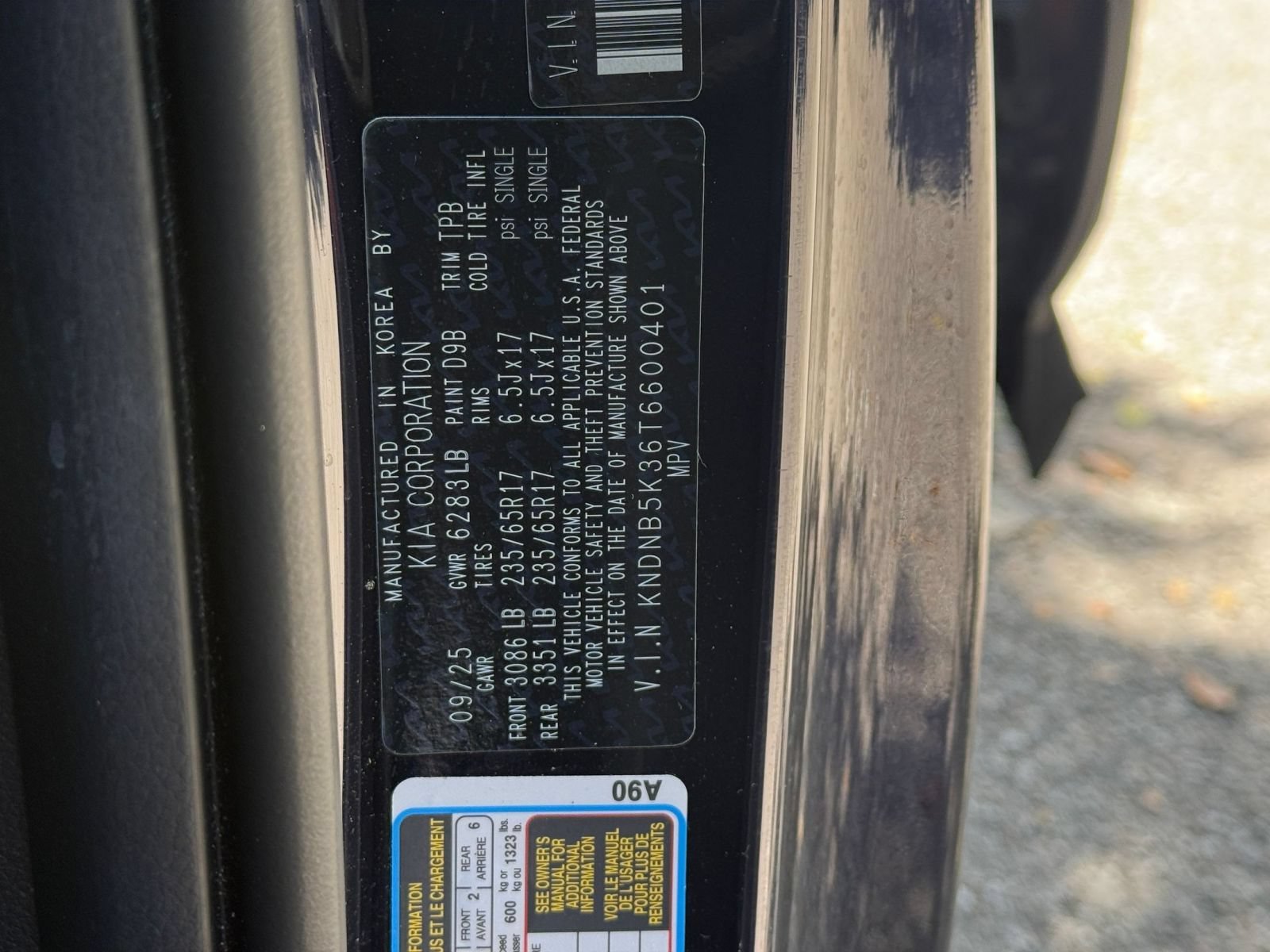 Used 2026 Kia Carnival FWD image 30