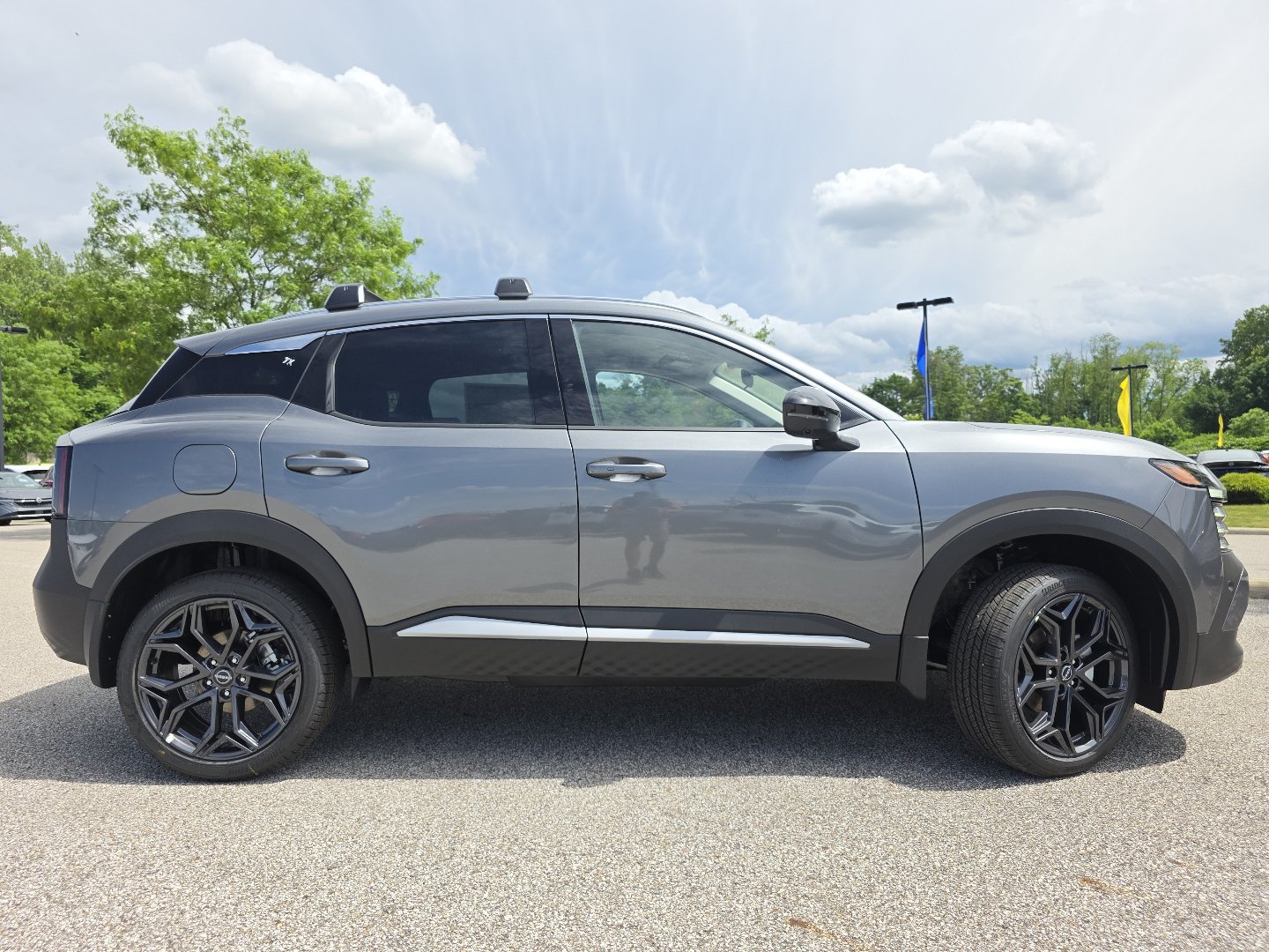 New 2026 Nissan Kicks SR AWD/4WD image 20