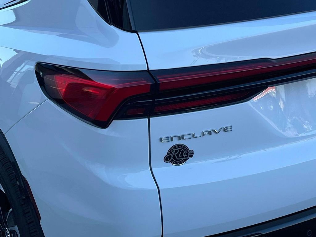 New 2026 Buick Enclave Sport Touring w/ Power Package FWD image 10