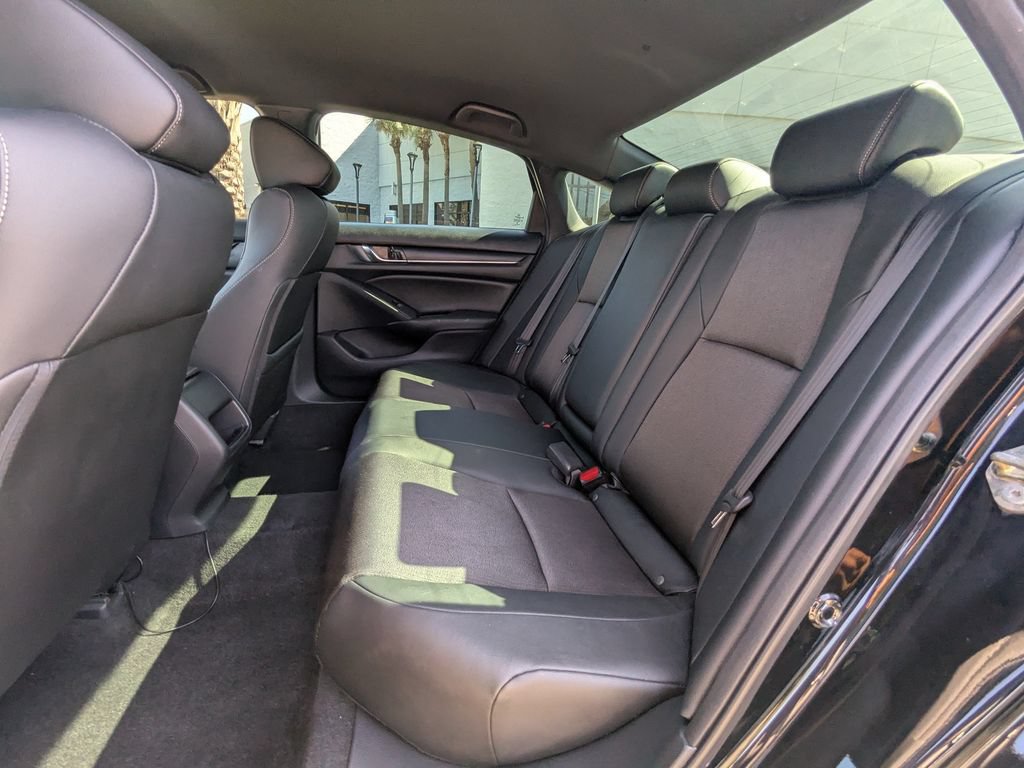 Used 2020 Honda Accord Sport image 28